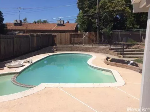 5427 Cedarhurst Way, Carmichael, CA 95608 photo 4