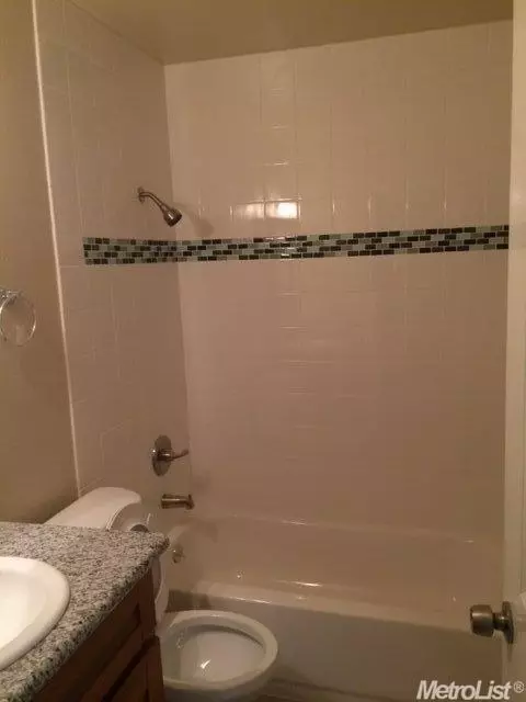 5427 Cedarhurst Way, Carmichael, CA 95608 photo 8