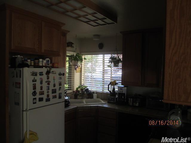 250 S Central Ave, Tracy, CA 95376 photo 6
