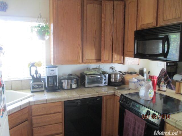 250 S Central Ave, Tracy, CA 95376 photo 2