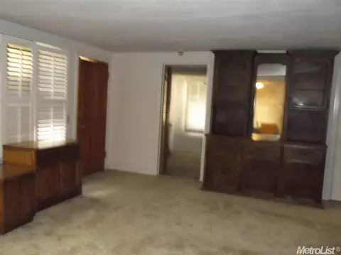 400 Bartch Ave, Patterson, CA 95363 photo 5