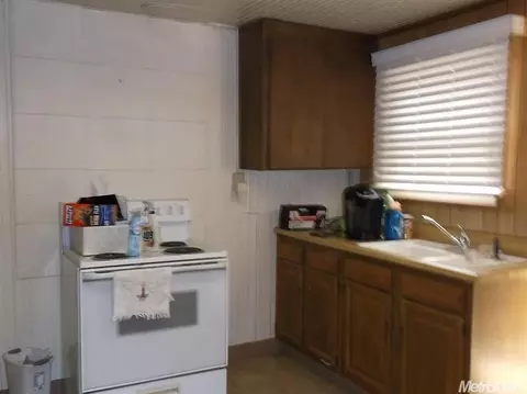 400 Bartch Ave, Patterson, CA 95363 photo 7