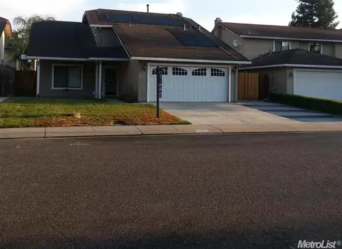 1909 Dampy Ct, Modesto, CA 95355 photo 2