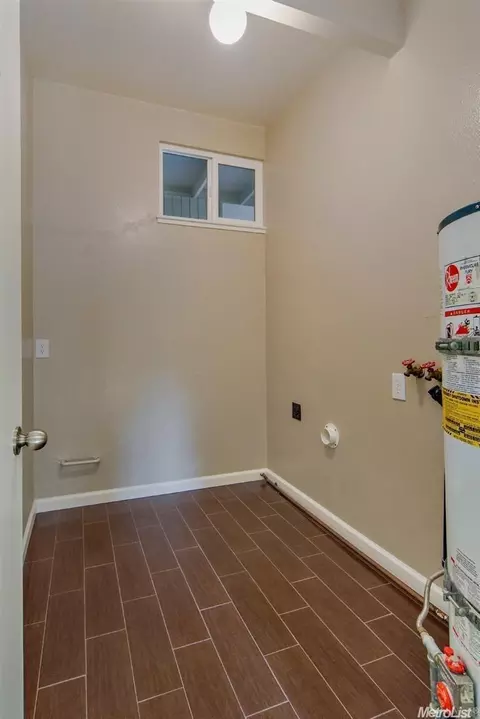 618 Villanova Dr, Davis, CA 95616 photo 18