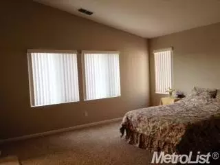 3226 Ormonde Ct, Tracy, CA 95377 photo 7