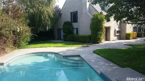 1189 Merganser Pl, Manteca, CA 95337 photo 4