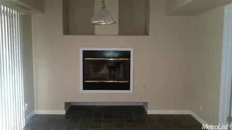 1189 Merganser Pl, Manteca, CA 95337 photo 9
