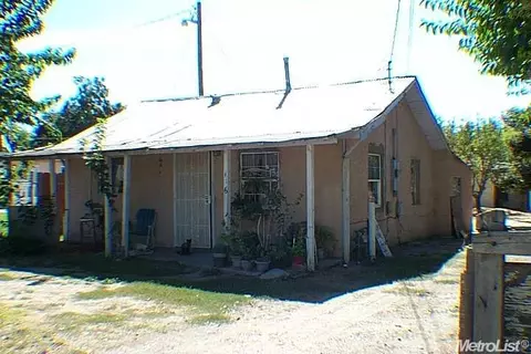 416 E Hatch Rd, Modesto, CA 95351 photo 1