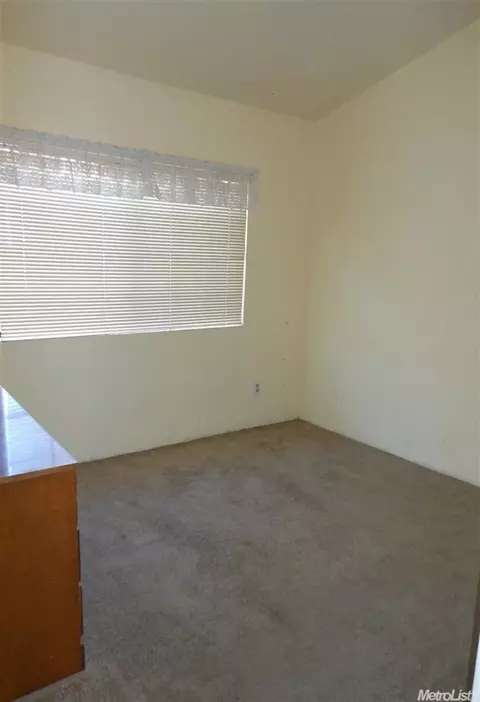 235 Cherry St, Lodi, CA 95240 photo 9