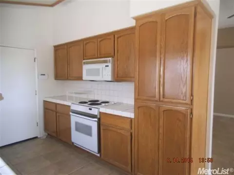 1320 Tranquil Ln, Ceres, CA 95307 photo 4