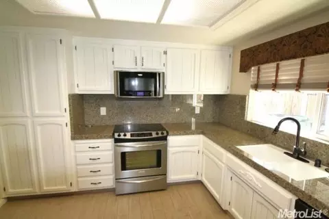 2720 Floyd Ave, Modesto, CA 95355 photo 9