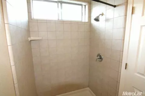 2720 Floyd Ave, Modesto, CA 95355 photo 17