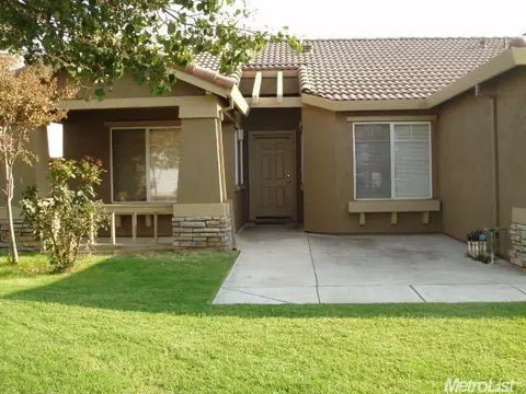 1290 Canvasback Ct, Newman, CA 95360 photo 2