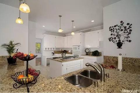 6609 Lincoln Ave, Carmichael, CA 95608 photo 10