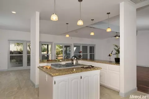 6609 Lincoln Ave, Carmichael, CA 95608 photo 11