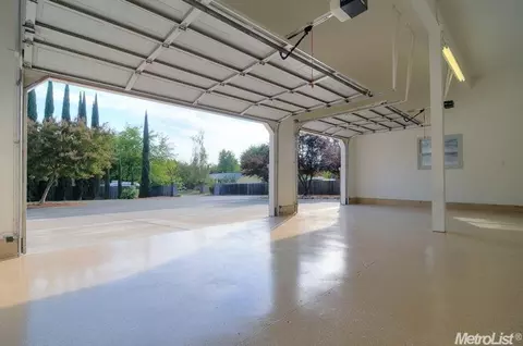 6609 Lincoln Ave, Carmichael, CA 95608 photo 17