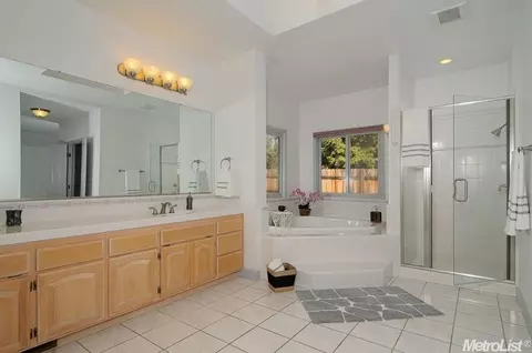 6609 Lincoln Ave, Carmichael, CA 95608 photo 14