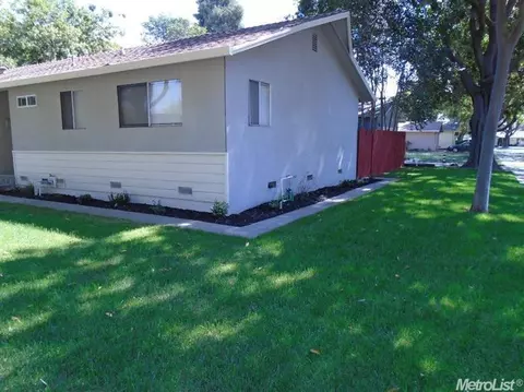 1540 Pimlico Dr, Modesto, CA 95350 photo 2
