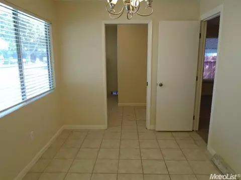 1540 Pimlico Dr, Modesto, CA 95350 photo 12