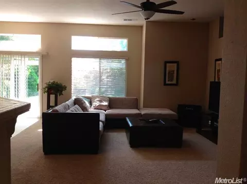 1716 Winchester Dr, Manteca, CA 95336 photo 3