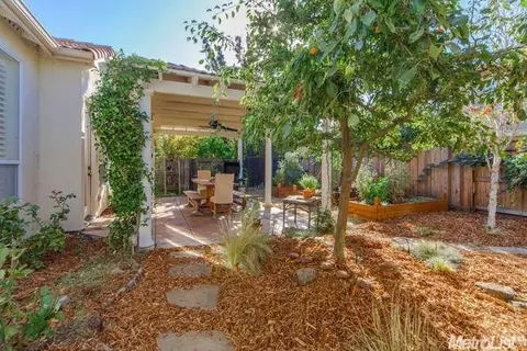 1606 Navajo St, Davis, CA 95616 photo 6