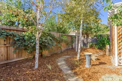 1606 Navajo St, Davis, CA 95616 photo 7