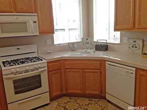 801 Courtyards Loop, Lincoln, CA 95648 photo 4