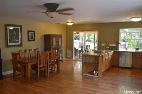 5950 Craig Ct, Loomis, CA 95650 photo 4