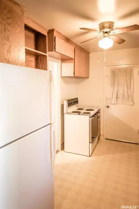 1600 Rouse Ave, Modesto, CA 95351 photo 5
