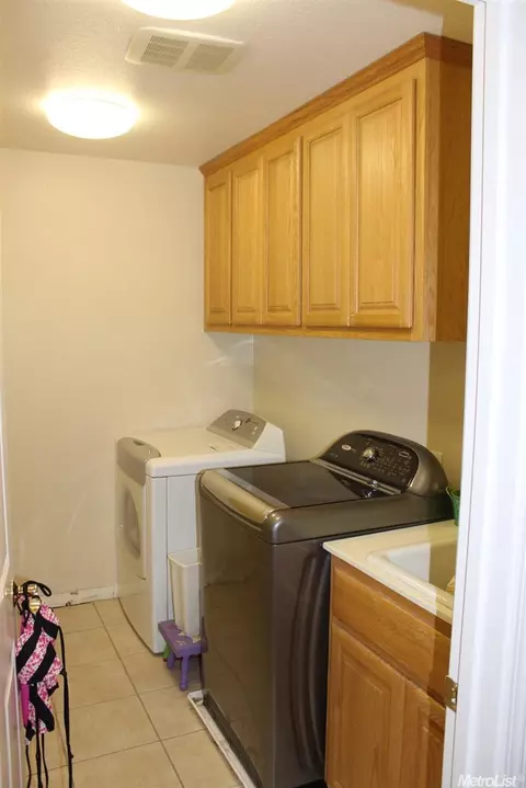 4034 Reids Way, Tracy, CA 95377 photo 8