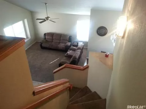 908 Norwegian Ave, Modesto, CA 95350 photo 3
