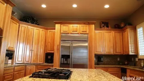 2201 Church St, Modesto, CA 95357 photo 8