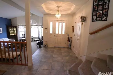 163 American River Canyon Dr, Folsom, CA 95630 photo 2