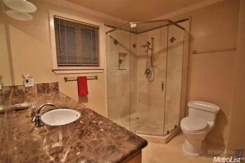 1571 Barnett Cir, Carmichael, CA 95608 photo 20
