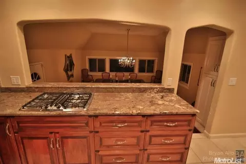 1571 Barnett Cir, Carmichael, CA 95608 photo 13