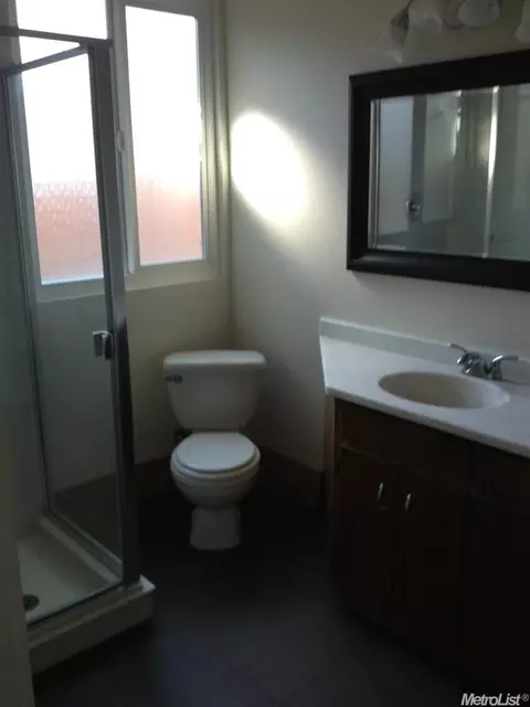 1701 Coolidge, Modesto, CA 95355 photo 9