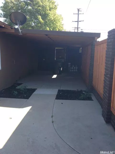 1701 Coolidge, Modesto, CA 95355 photo 8