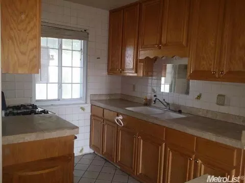 703 Valley Oak Dr, Winters, CA 95694 photo 5
