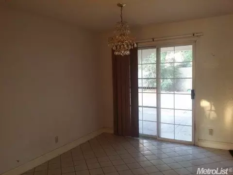 703 Valley Oak Dr, Winters, CA 95694 photo 9