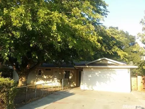 703 Valley Oak Dr, Winters, CA 95694 photo 3