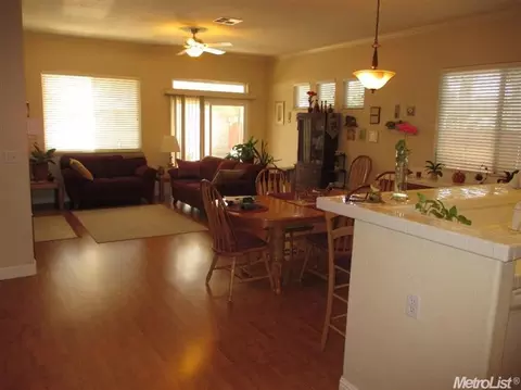 3404 Glencrest Ct, Modesto, CA 95355 photo 5