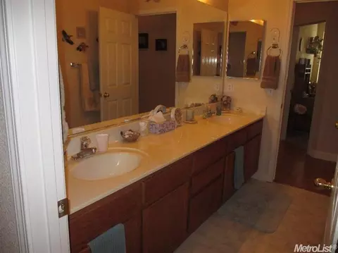 3404 Glencrest Ct, Modesto, CA 95355 photo 7