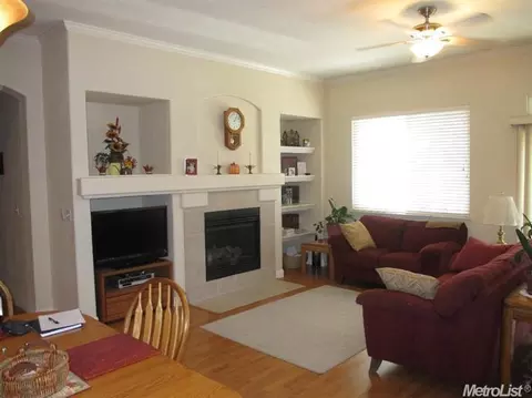 3404 Glencrest Ct, Modesto, CA 95355 photo 2