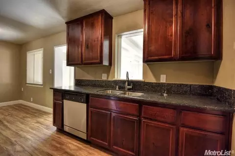 6735 Main Ave, Orangevale, CA 95662 photo 3