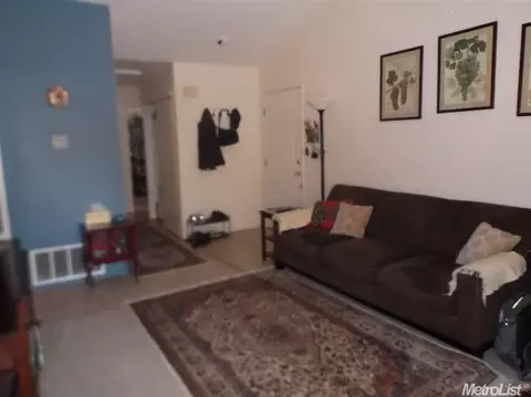 2444 Sycamore Ln #7, Davis, CA 95616 photo 5