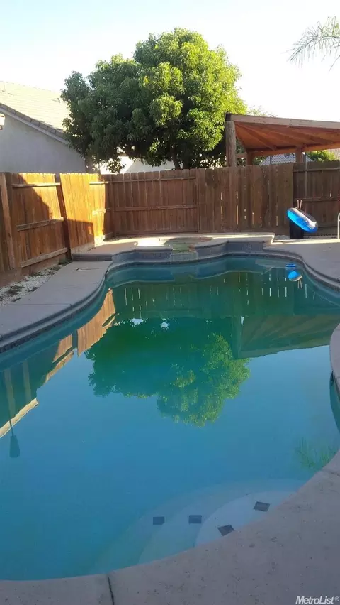 992 Hackett Rd, Ceres, CA 95307 photo 8