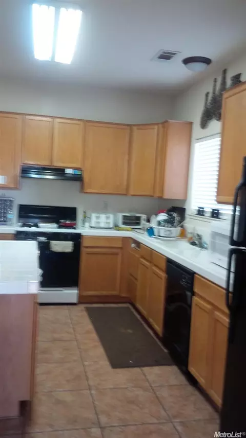 992 Hackett Rd, Ceres, CA 95307 photo 9