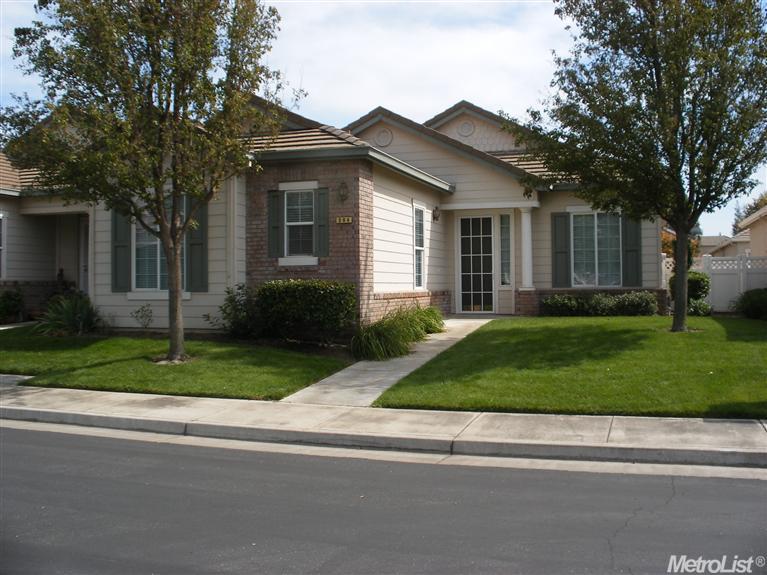 394 Ocean Dr, Ripon, CA 95366 photo 1