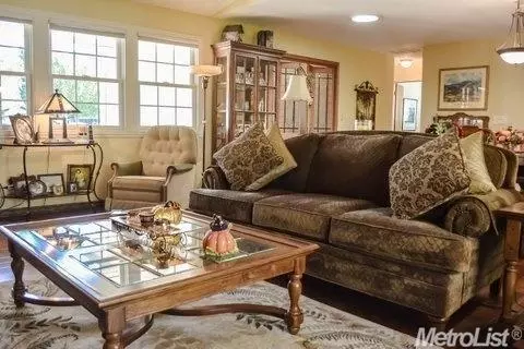 555 La Contenta Ln, Manteca, CA 95337 photo 8