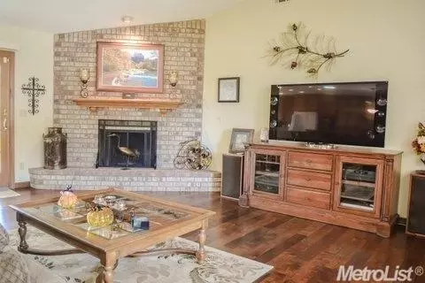 555 La Contenta Ln, Manteca, CA 95337 photo 7